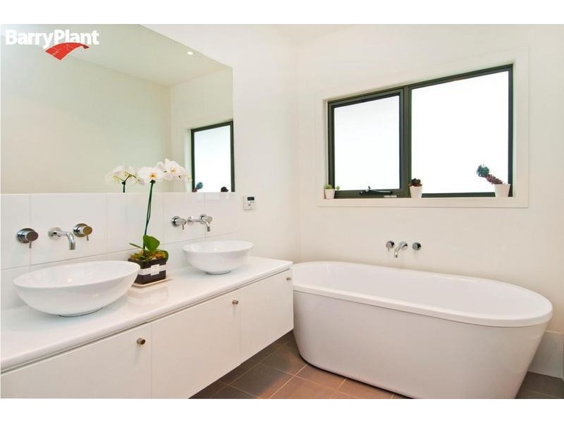 14 Rosedale Drive, Torquay VIC 3228