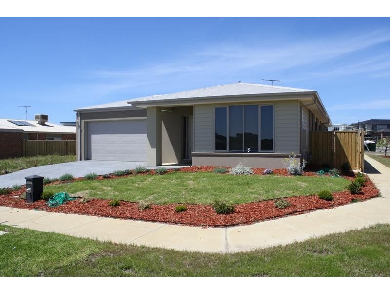 71 Centreside Drive, Torquay VIC 3228