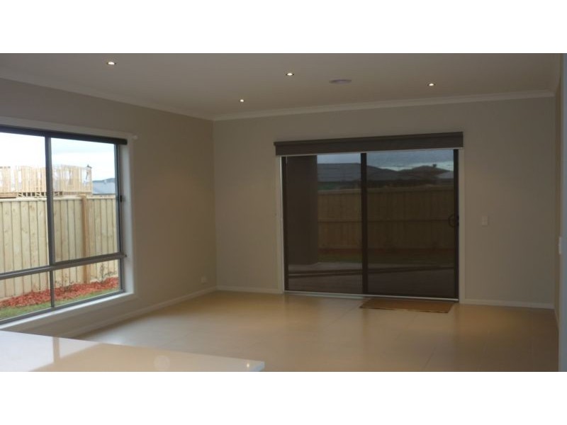 71 Centreside Drive, Torquay VIC 3228