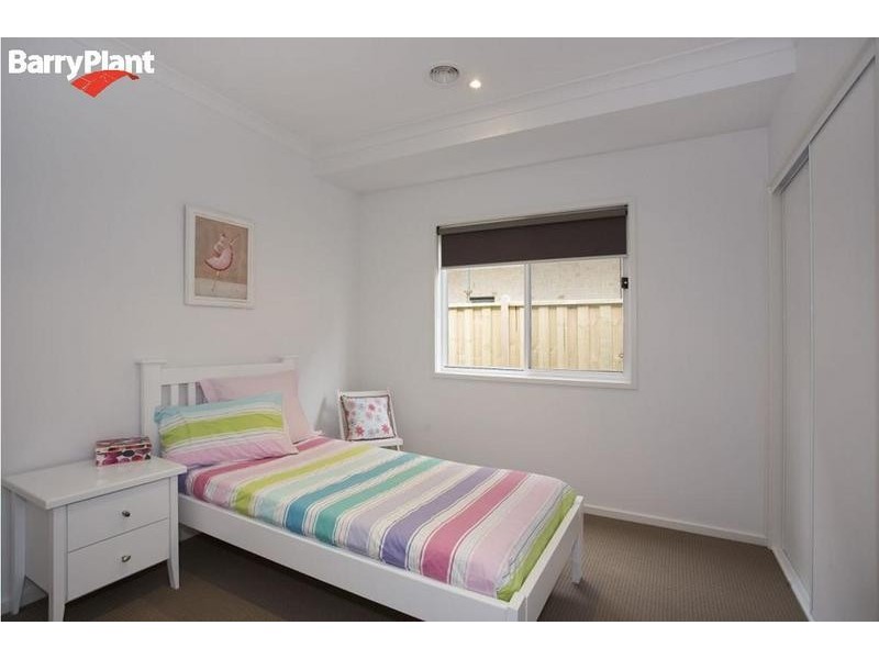 27 Longshore Street, Torquay VIC 3228