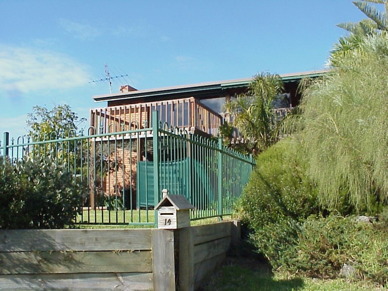 14 Sandhurst Crescent, Jan Juc VIC 3228