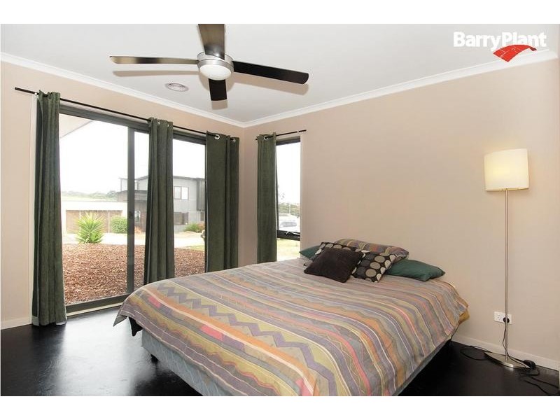 2 Deep Creek Court, Torquay VIC 3228