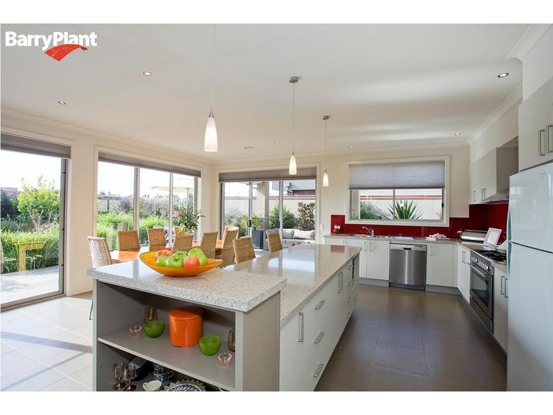 17 Bass Drive, Torquay VIC 3228