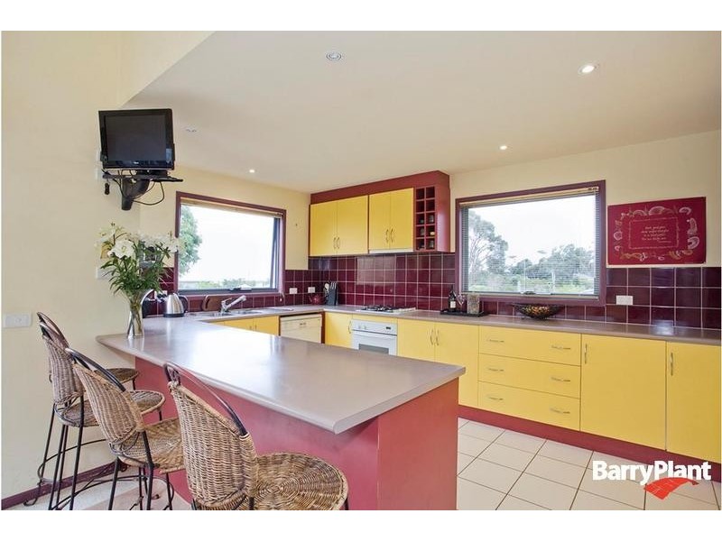 3/11 Cowrie, Torquay VIC 3228