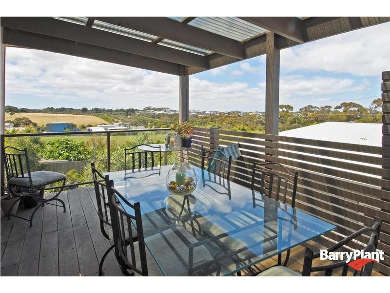 4 Grasstree Court, Torquay VIC 3228