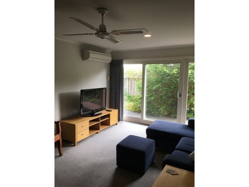 1/24 Bristol Road, Torquay VIC 3228