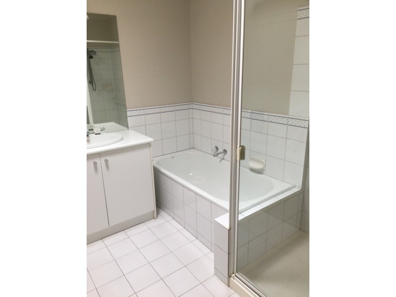 1/24 Bristol Road, Torquay VIC 3228