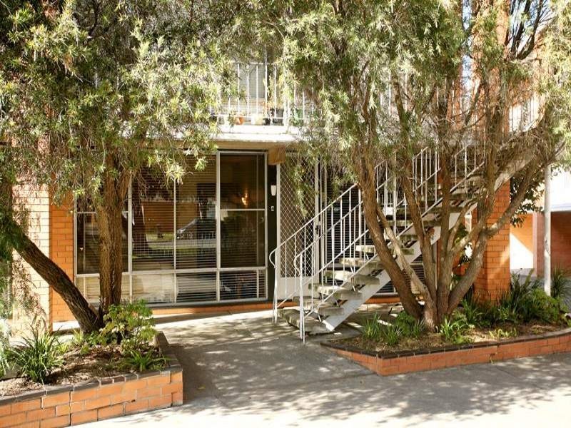 4/45 Barrabool Road, Highton VIC 3216