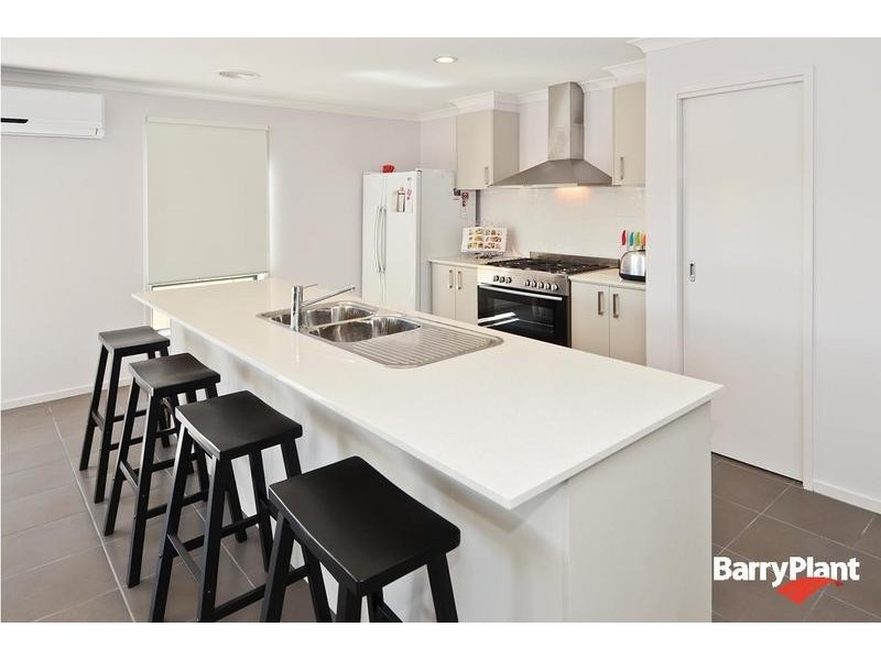 82 Centreside Drive, Torquay VIC 3228