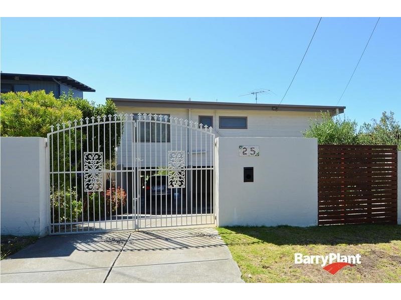 25 Eastview Terrace, Jan Juc VIC 3228