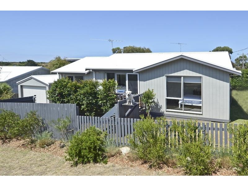 1/61 Torquay Boulevard, Jan Juc VIC 3228