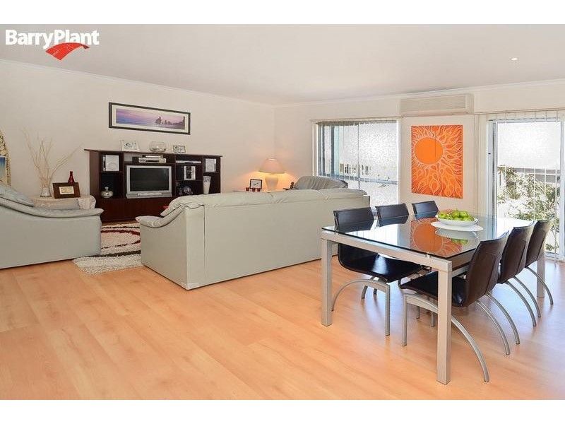 16 Conside Crescent, Torquay VIC 3228