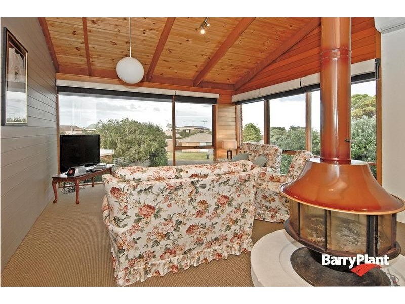 9 Miranda Close, Torquay VIC 3228