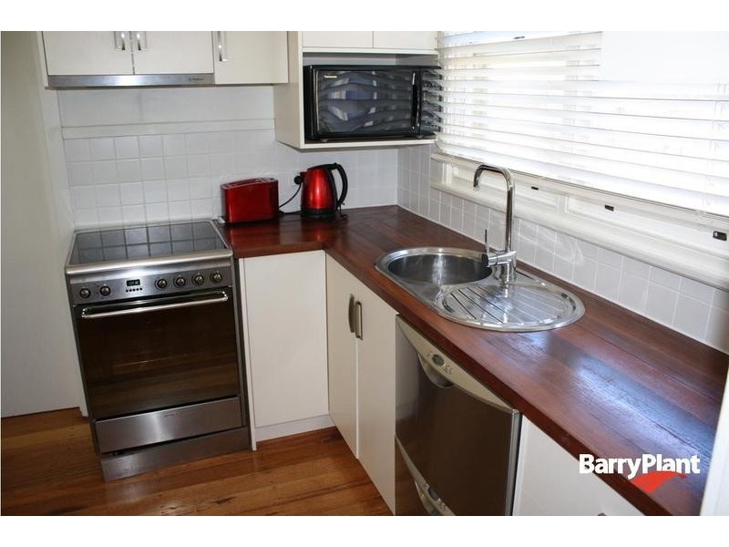 37 Price Street, Torquay VIC 3228