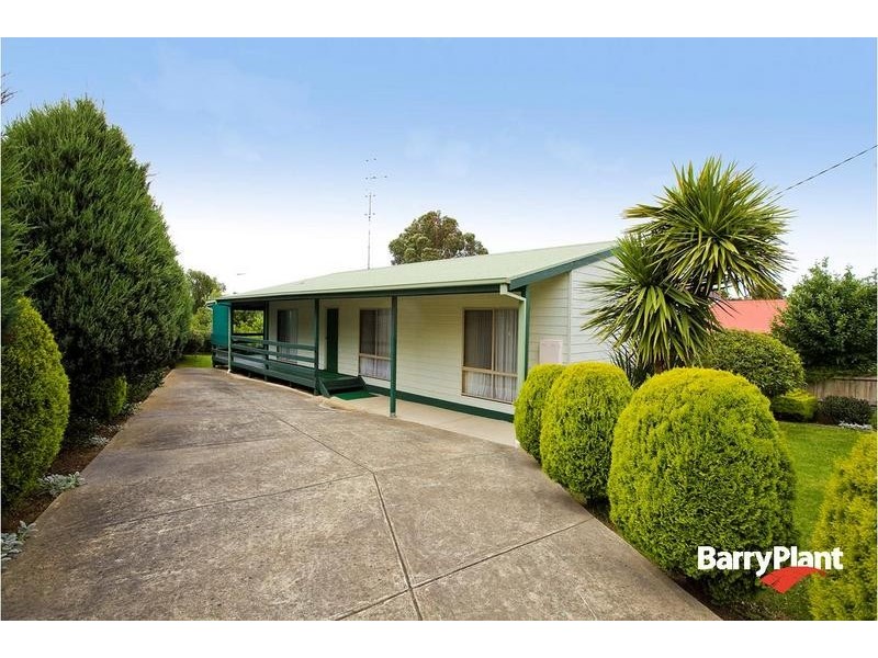33 Strathmore Drive, Jan Juc VIC 3228