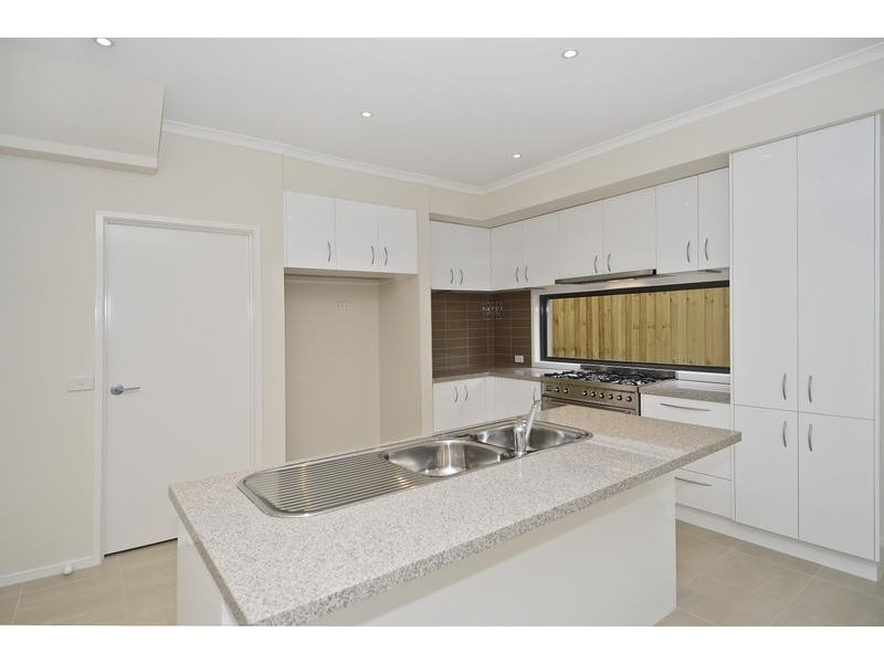 2/44 Bristol Road, Torquay VIC 3228