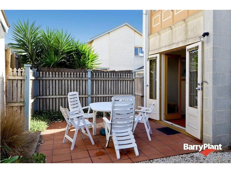 3/4-6 Cliff Street, Torquay VIC 3228
