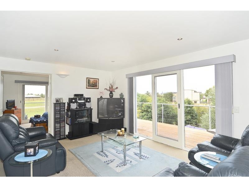 23 Boscarne Avenue, Torquay VIC 3228