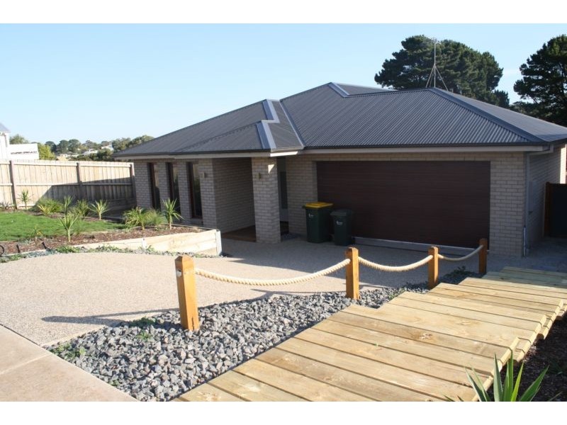 71 Highlander Street, Torquay VIC 3228