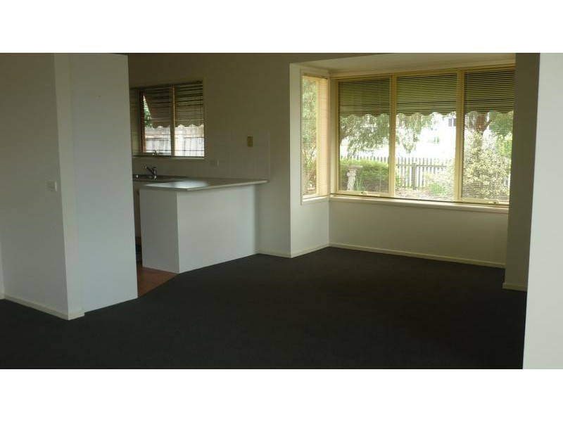4/18-20 Lochard Drive, Torquay VIC 3228