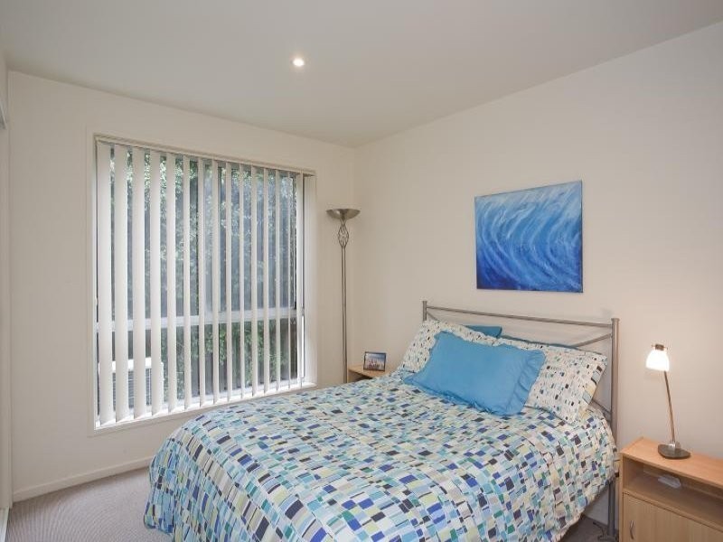 1/100 Fischer Street, Torquay VIC 3228