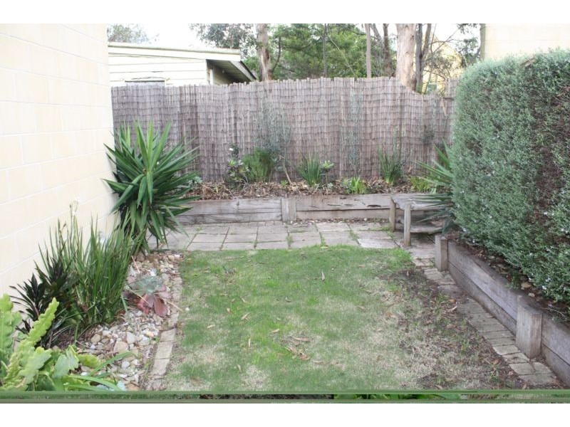 2/39 Spring Street, Torquay VIC 3228