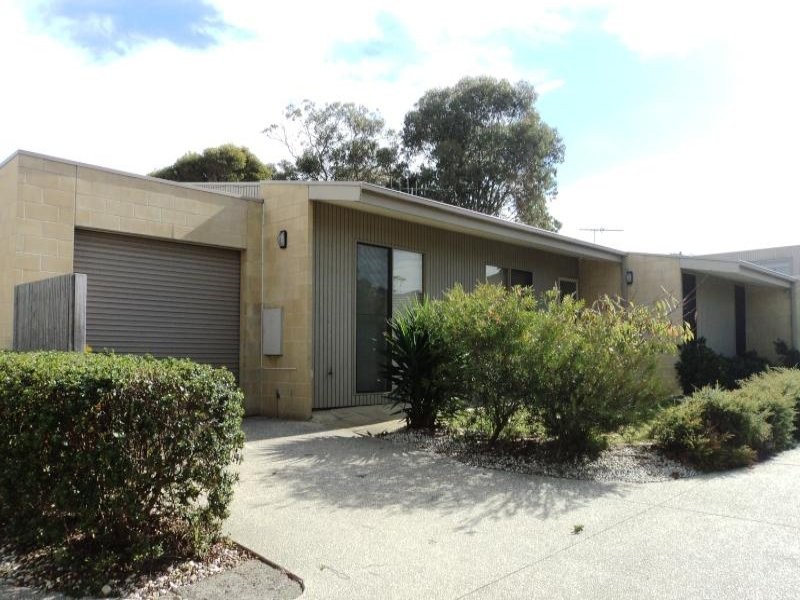 2/39 Spring Street, Torquay VIC 3228