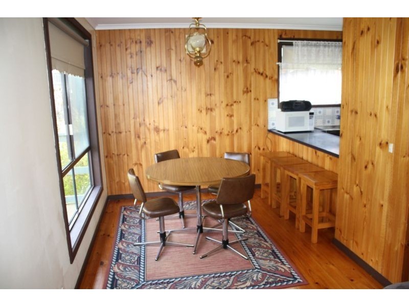 17 Inveray Ave, Jan Juc VIC 3228