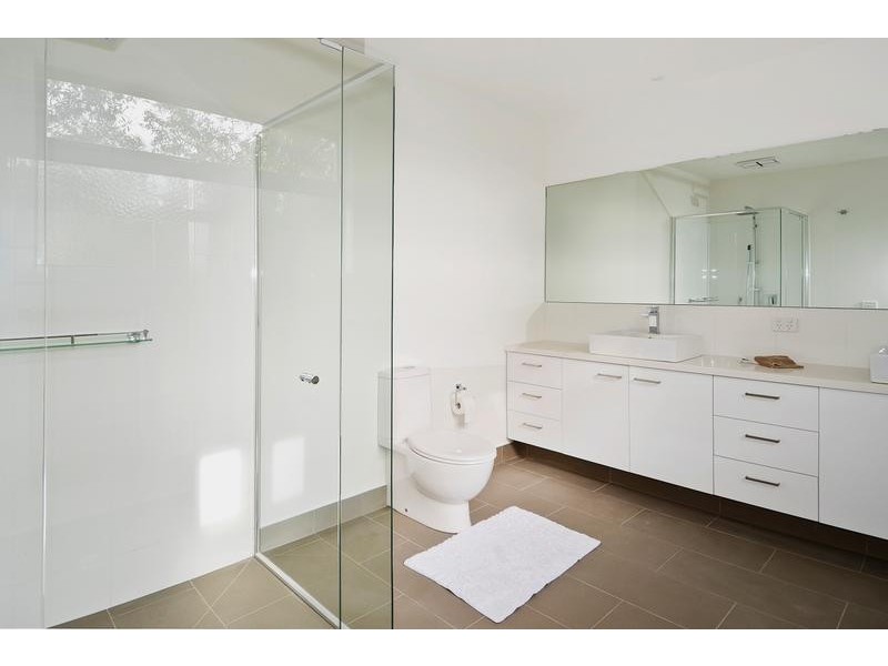 2/18A Spring Street, Torquay VIC 3228