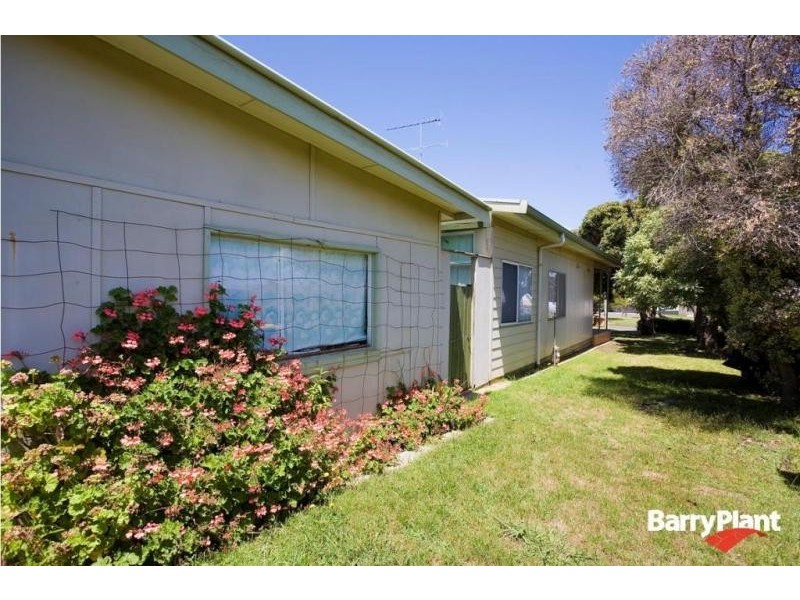 8 Rudd Ave, Torquay VIC 3228