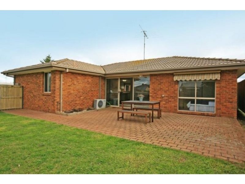 13 Golden Beach Way, Torquay VIC 3228