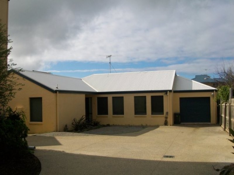 3/70 Geelong Road, Torquay VIC 3228