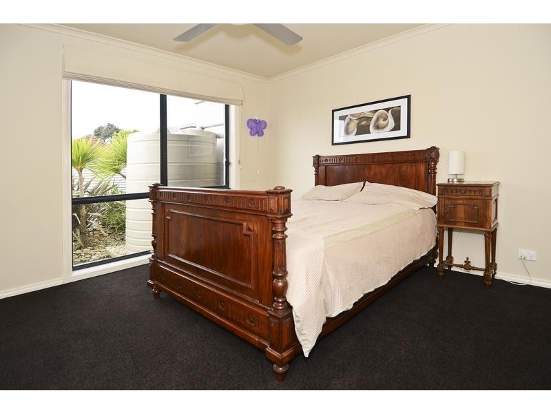 11 Casuarina Ave, Torquay VIC 3228