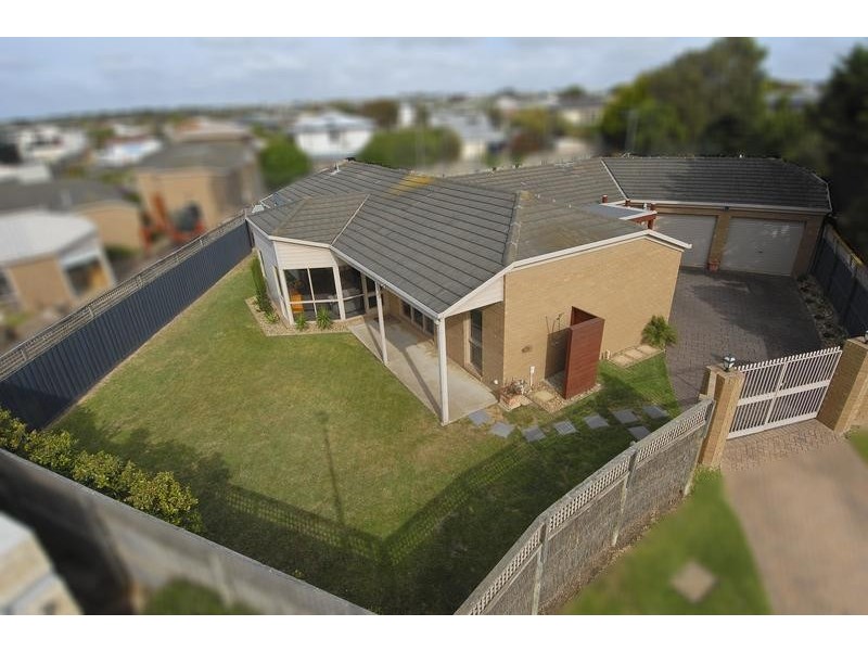 5 Liesbet Close, Torquay VIC 3228