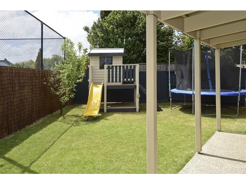 5 Liesbet Close, Torquay VIC 3228
