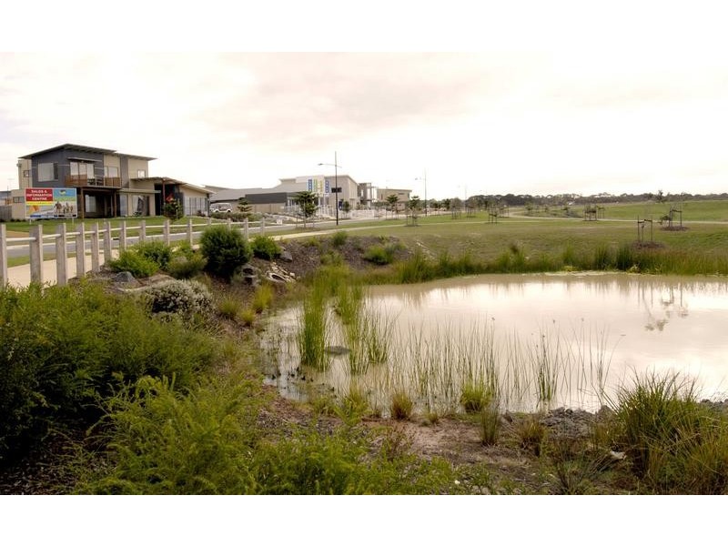 9 Centreside Drive, Torquay VIC 3228