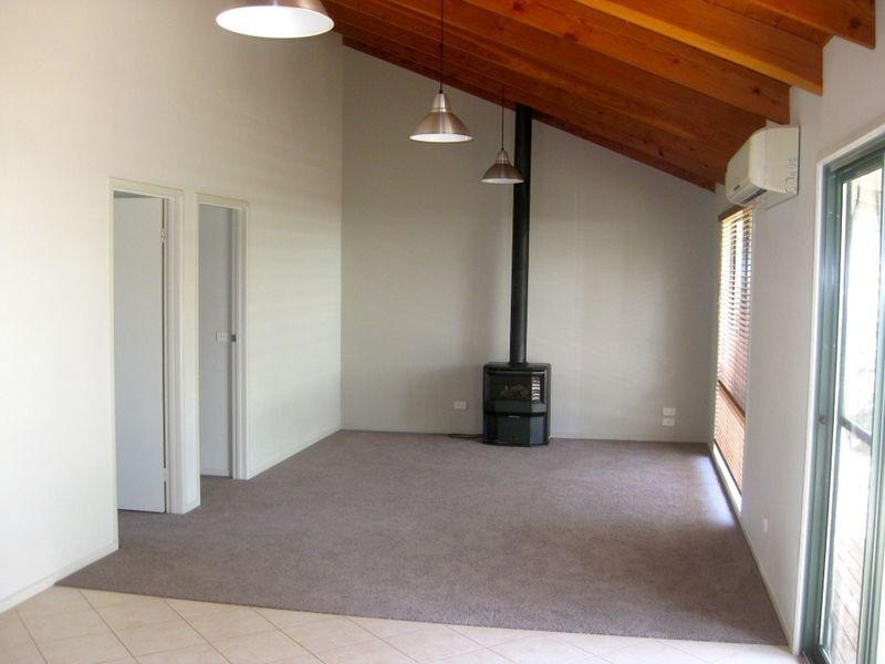 1/17 Sandhurst Crescent, Jan Juc VIC 3228