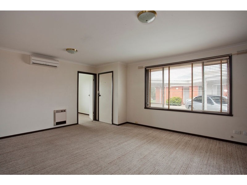 2/47 – 49 Geelong Road, Torquay VIC 3228