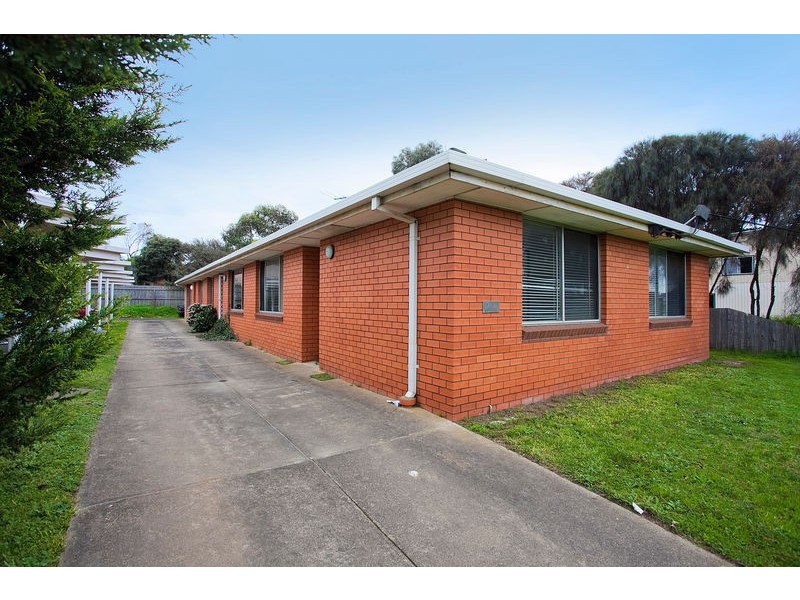 2/47 – 49 Geelong Road, Torquay VIC 3228