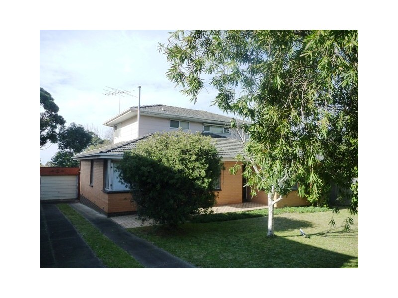 12 Follet Street, Torquay VIC 3228