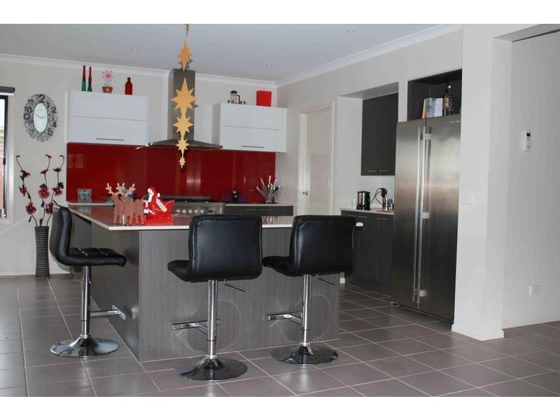 68 Centreside Drive, Torquay VIC 3228