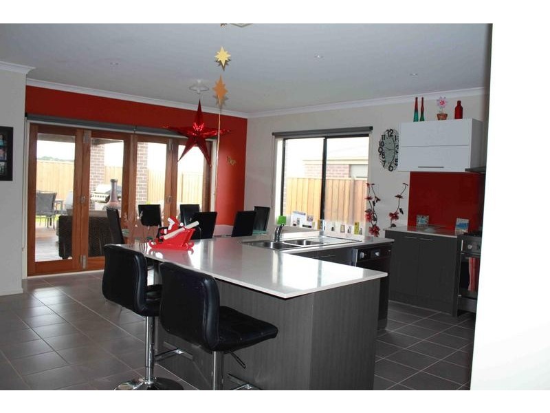 68 Centreside Drive, Torquay VIC 3228