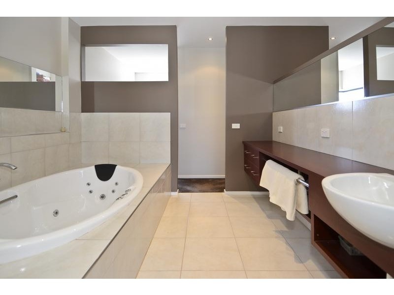 10 Seamist Way, Torquay VIC 3228