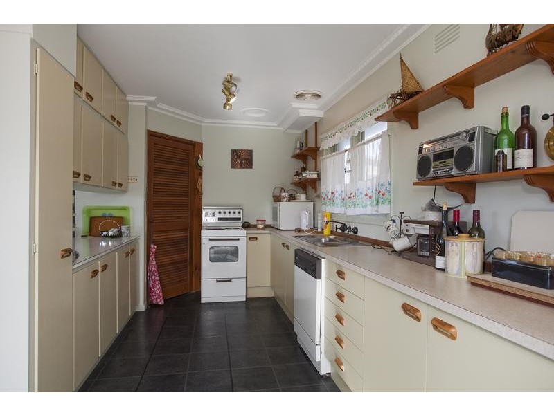 11 Gogoll Crescent, Torquay VIC 3228