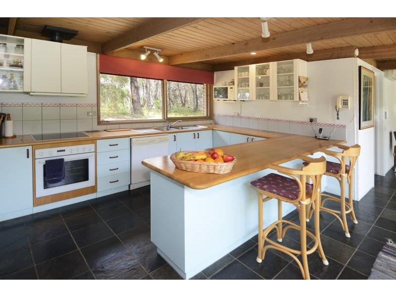 40 Jarosite Road, Bells Beach VIC 3228