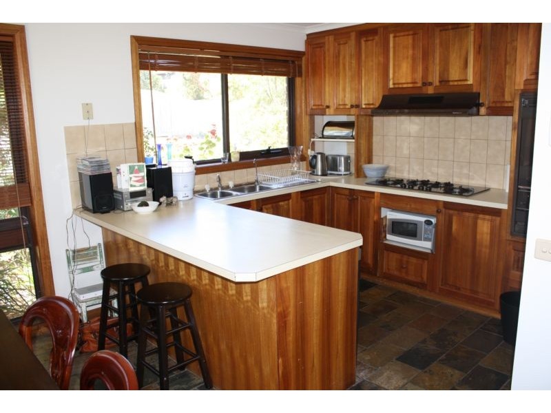 17 Nicholson Cres, Jan Juc VIC 3228