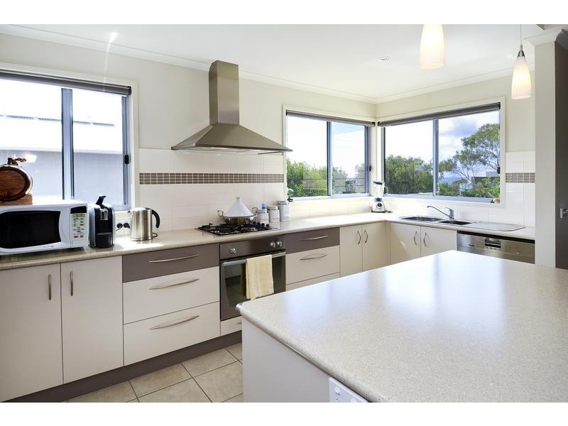 5 Lune Court, Torquay VIC 3228