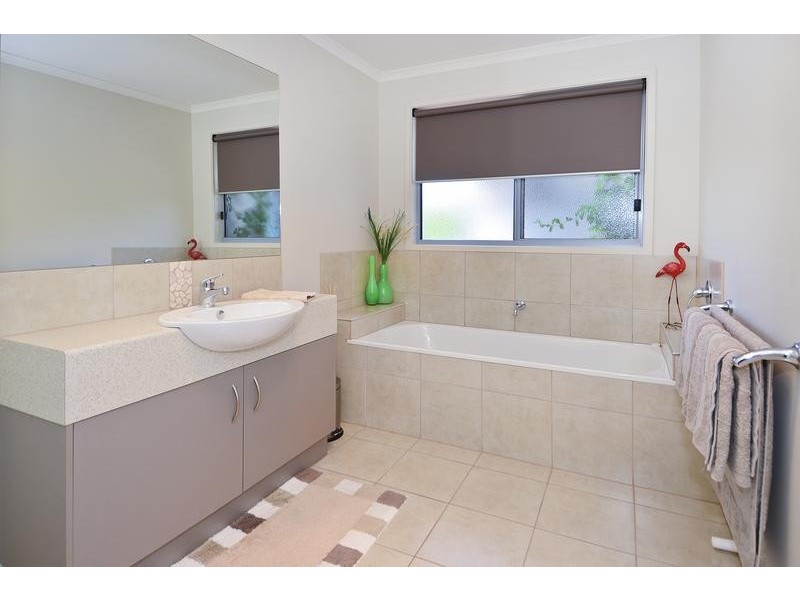 5 Lune Court, Torquay VIC 3228
