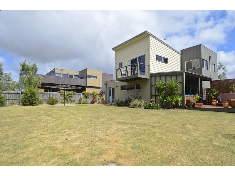 5 Lune Court, Torquay VIC 3228