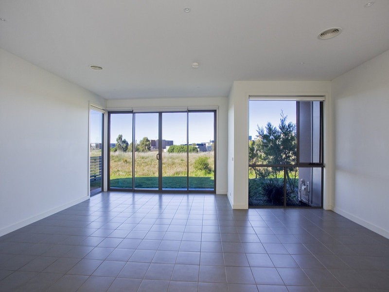 8 Driftwood Place, Torquay VIC 3228
